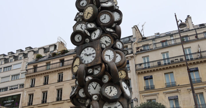 Clock Sculpture, Gare Saint Lazare, Paris