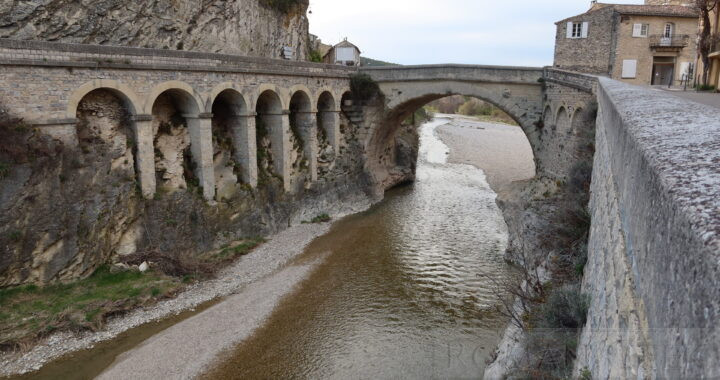 Vaison-La-Romaine Roman Bridge