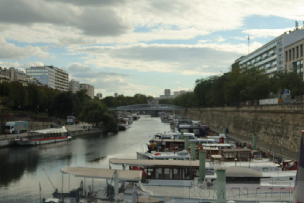 Bassin de l'Arsenal viewed from the Bastille Metro Station, Paris