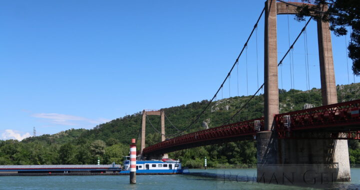 Viviers suspension bridge on the Rhone (built in 1951)