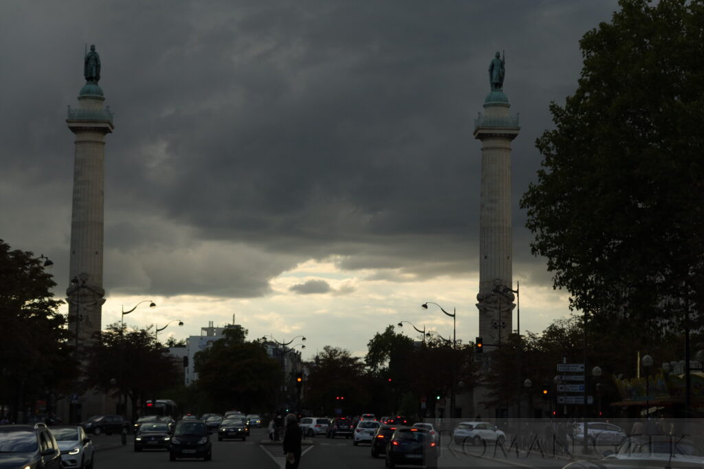 Columns of the Throne, Paris